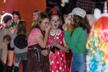 Bild 9 - Jugend-Latuff